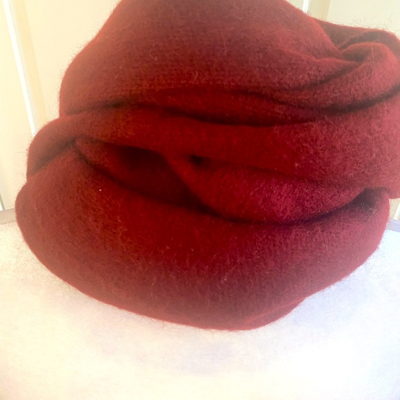 Burgundy Red Oversized Scarf ❤️❤️❤️ - Picture 10 of 10